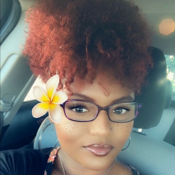 Meet your Posher, Tonisha - Picture 1 of 1